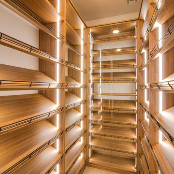Las Vegas Luxury Walk-In Closet with Functional and Stylish Shoe Racks