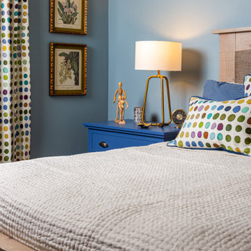 Childrens' bedroom