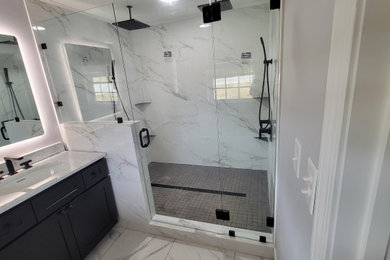 Bathroom - bathroom idea in Other