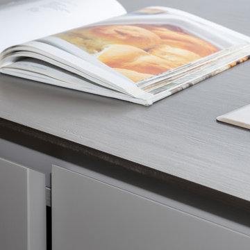 Henley On Thames - Handleless Kitchen - Farrow & Ball