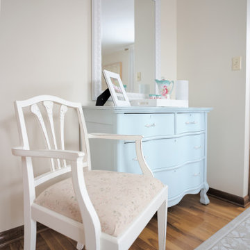 Guest Bedroom Mixes Old with New