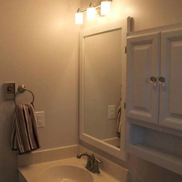 Maple Adams White Vanity, Polystone Shimmer Top, Delta Faucet Linden Fixtures in