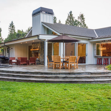 Peninsula Farmhouse