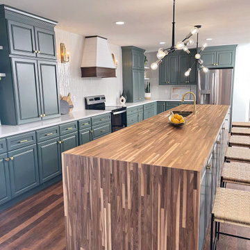 NORTHSTAR AMERICAN WALNUT BUTCHER BLOCK 25" X 12'