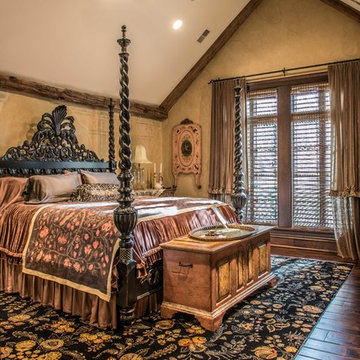 Ladue 3.2 Acre English Estate