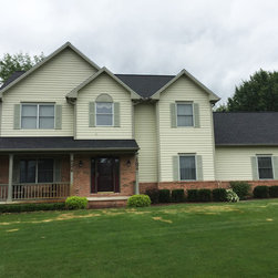Owens Corning Oakridge Onyx Black - Roofing And Gutters