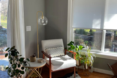 Family room - 1960s family room idea in Boise