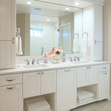 Light, Bright Master Bath and Closet