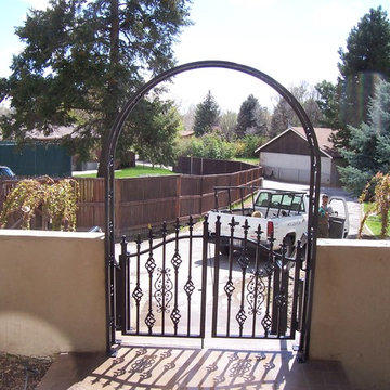 Manchester Walkway Gates with Trellis