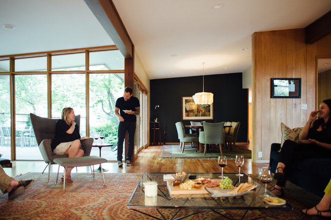 Midcentury by cityhomeCOLLECTIVE