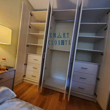 BEDROOM WALL CLOSET DESIGNED BY SMART CLOSETS