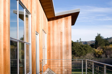 Design ideas for a contemporary verandah in San Francisco.