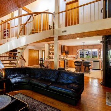 NAUTILIS CURVE BROOK SIDE RETREAT