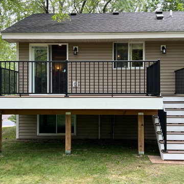 Robin Road Deck