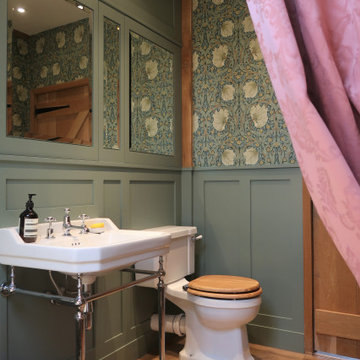 Oast House Bathroom, Eridge Green