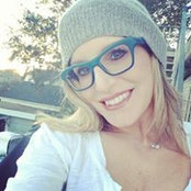 Cara Cohens foto