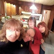Elaine Foley's photo