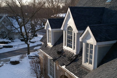 Elegant exterior home photo in New York