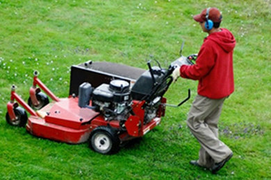 Mow The Lawn And Get In Shape With Best Lawn Mowing Services