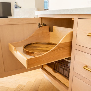 Curved Tray Pull-Out with Maple Interior and Gold Fixtures