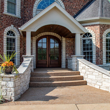 Outdoor Screen Room, Deck, and Front Entrance