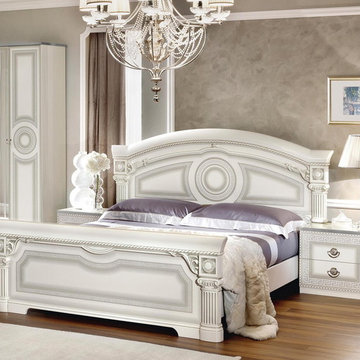 Aida Panel Bed