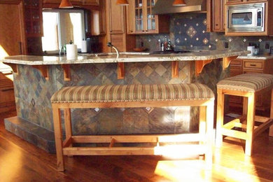 Kitchen - contemporary kitchen idea in Other