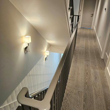 Project #112 | Traditional Staircase with Continuous Rail System