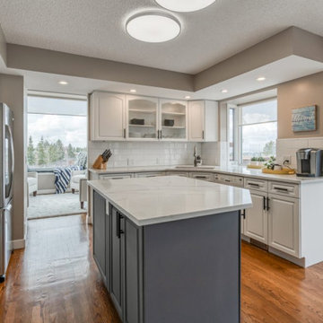 Luxury Coastal: Design Consultation & Occupied Staging