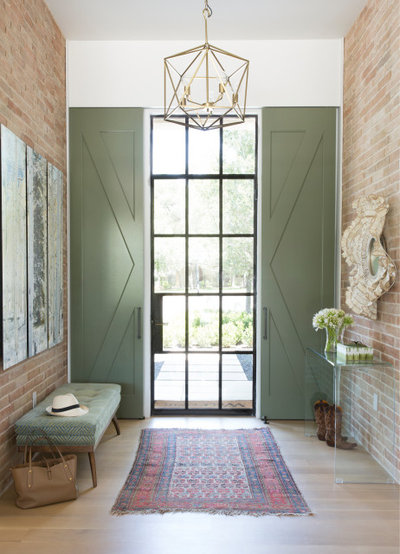 Transitional Entry by Andrea Leigh Interiors