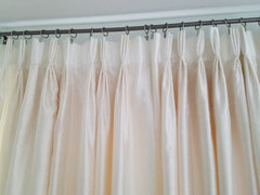 Draperies Pleated Grommets Or Rings