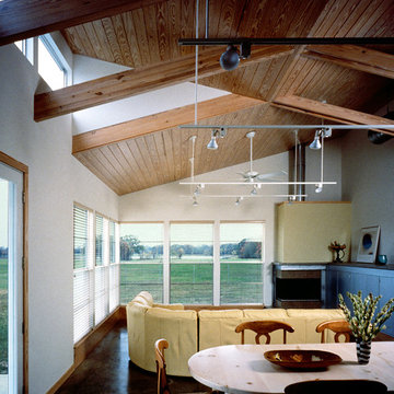 Industrial-Modern Vacation House on the edge of the piney woods