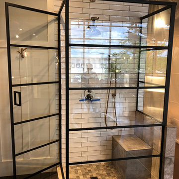 Metropolis Series Custom Framed Shower Enclosures