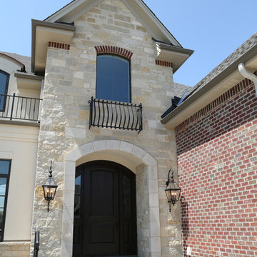 Exterior Features