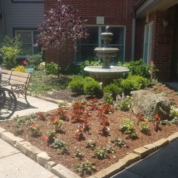 Forum Memorial Garden