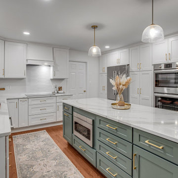 Transitional Two Finish Kitchen Remodel Woodbridge, VA | Reico