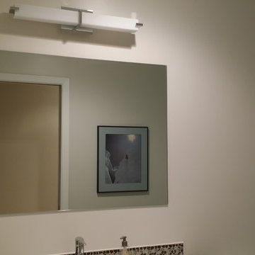 Modern Bathroom - Flat Specialty Melamine Doors with Horizontal Grain