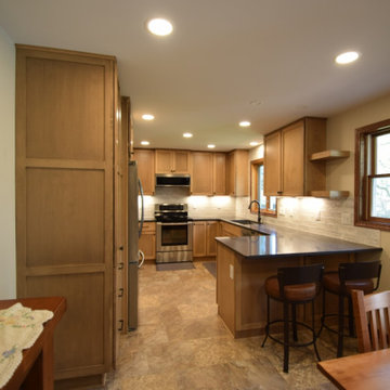 Spacious Kitchen with Peninsula Seating