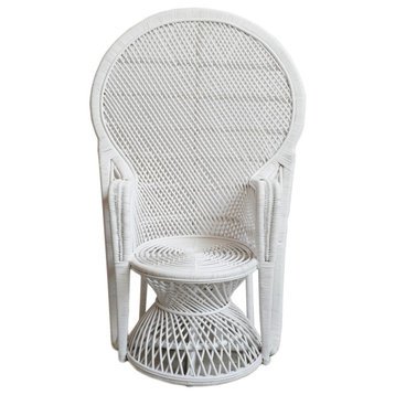 White Perindo Peacock Wicker Chair