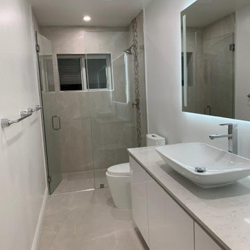 Modern and Sleek Bathroom Remodel