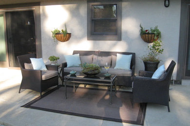 Trendy porch idea in San Francisco