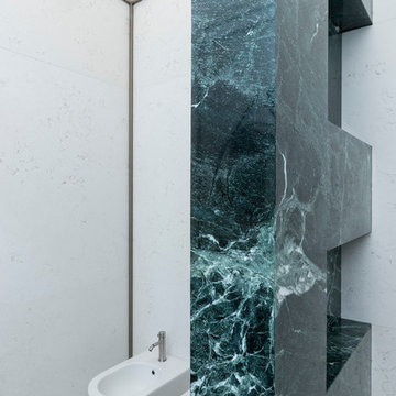 Stanza da bagno per un uomo