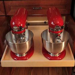 ShelfGenie Glide-Out Shelving Features - Kitchen Drawer Organizers