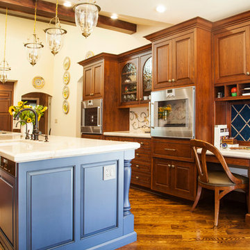 Fancy Tuscan Country Kitchen