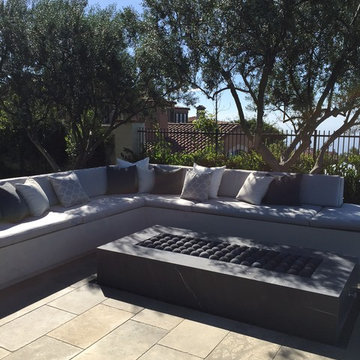 Crystal Cove Transitional Patio
