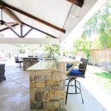 Outdoor Kitchen