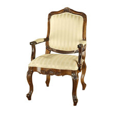Ian chair