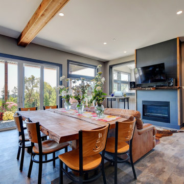 1499/1499B Trail Way - $1,695,000 – MLS Res 885121 / Com 885130