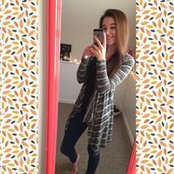 Haley Lewis's photo