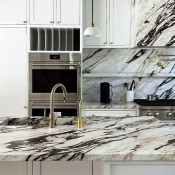 Contemporary, Historic Brentwood Kitchen